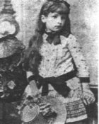 Irena Kosmowska w wieku dziecicym